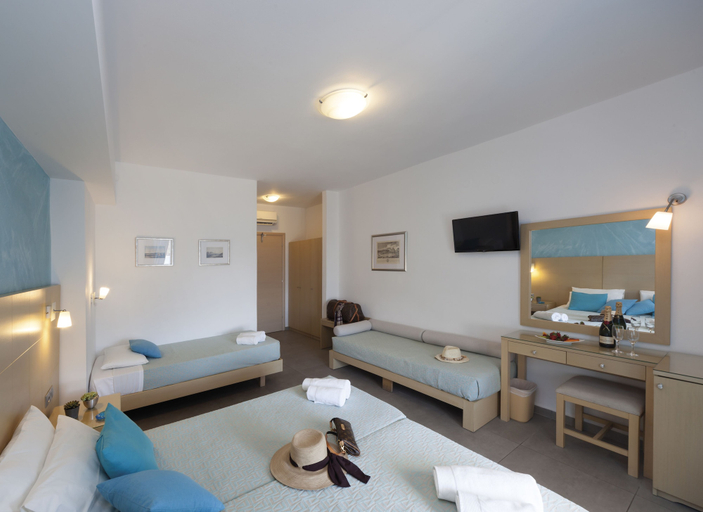 Bedroom 3, Blue Harmony Hotel, South Aegean