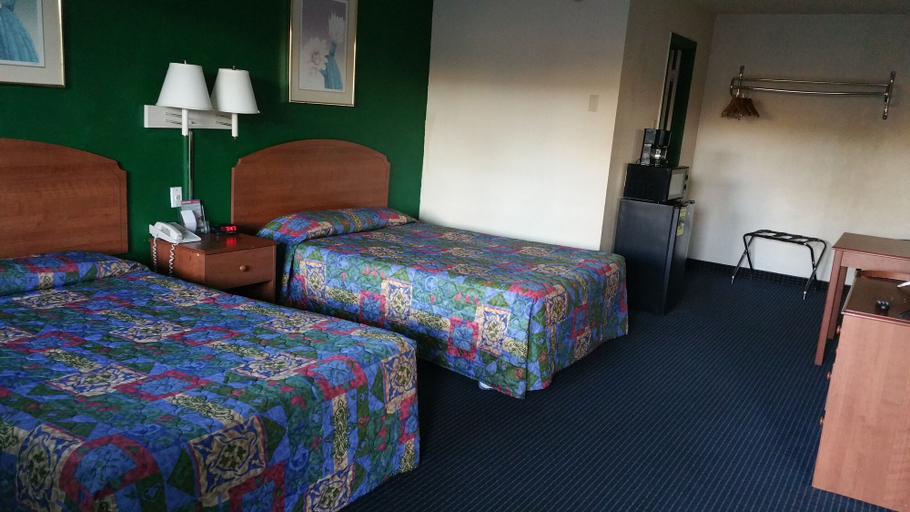Bedroom 3, Stay Express Inn Near Downtown San Antonio TX, Bexar