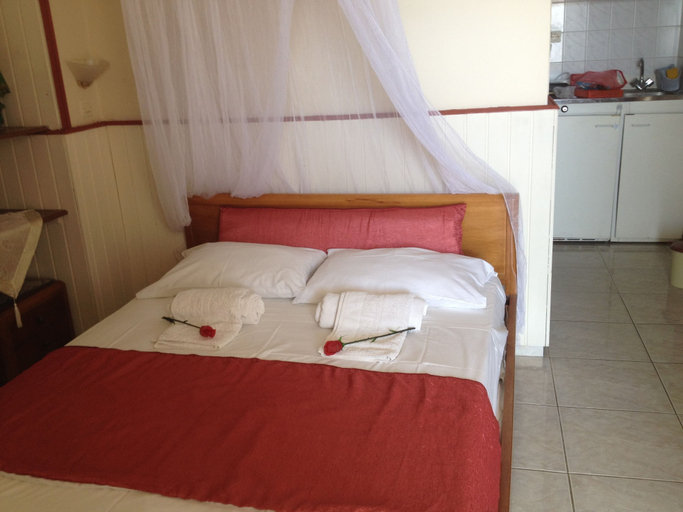Bedroom 4, Alkyonis Apartments, South Aegean
