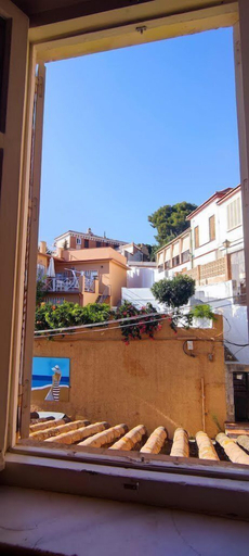 Others 5, Casa Monte Victoria, Málaga