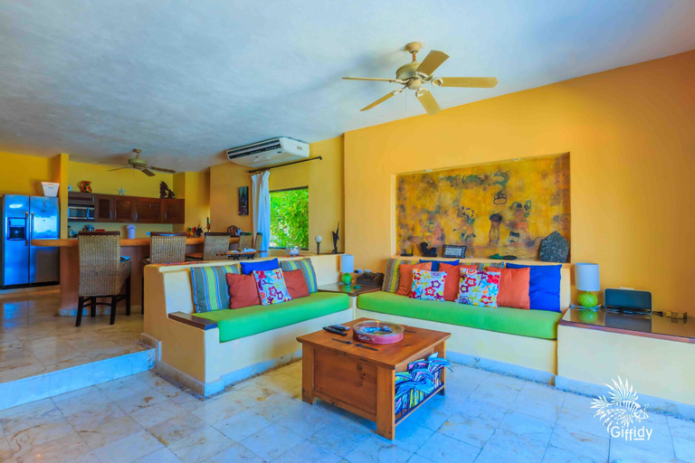 Food & Drinks 5, El Gran Escape, Isla Mujeres