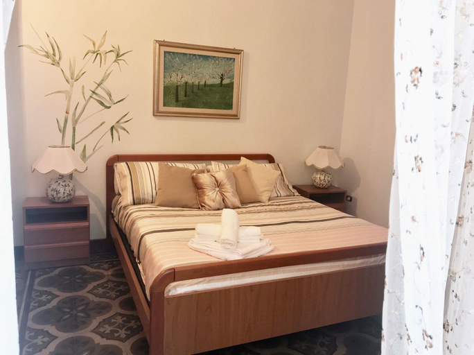 Bedroom 2, Archè, Salerno