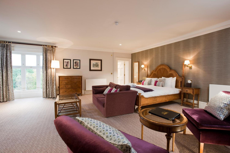 Bedroom 2, Wivenhoe House Hotel, Essex