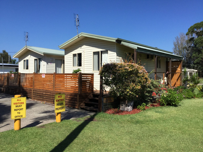 Exterior & Views 2, Riviera Caravan Park, Shoalhaven - Pt B