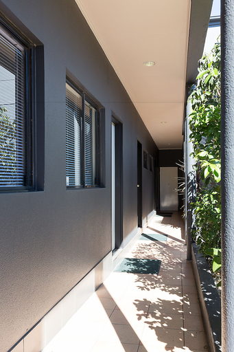 Others 5, Barkly Motorlodge, Ballarat - Central