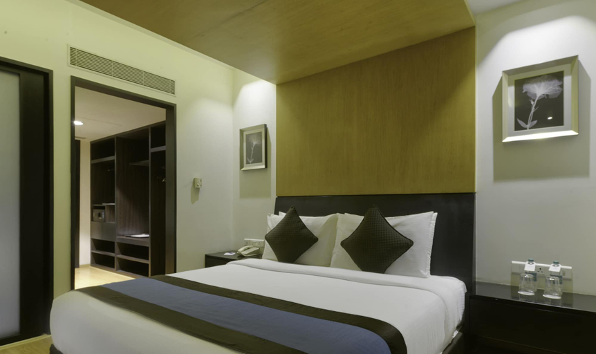 Bedroom 4, Davanam Sarovar Portico Suites Bengaluru, Bangalore