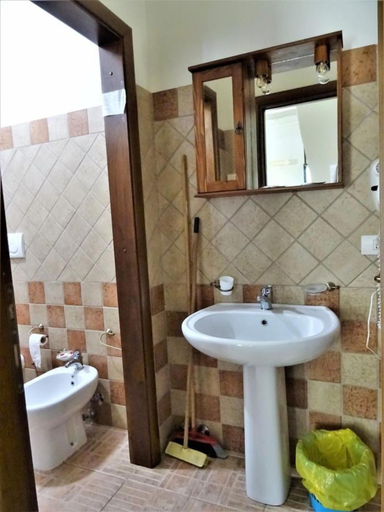 Bathroom 3, Agriturismo La Lestra, Latina