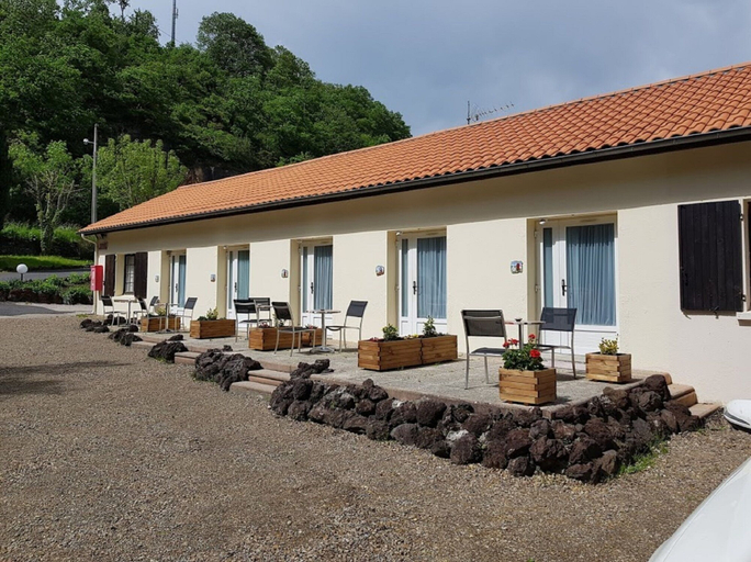 Exterior & Views 2, Domaine de la Palle, Puy-de-Dôme
