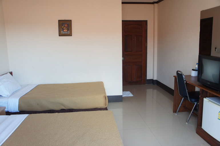 Others 5, Chaleunehoung Hotel, Vientiane