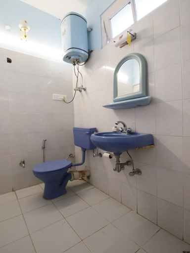 Bathroom 3, Hotel Oakwood Chail, Solan
