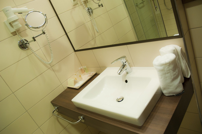 Bathroom 4, Hotel Ginkgo, Hódmezővásárhely