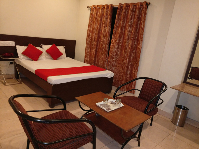 Bedroom 2, Hotel Morya, Visakhapatnam