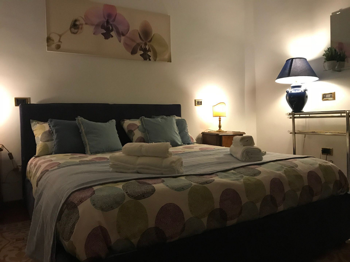 Bedroom 4, Archè, Salerno