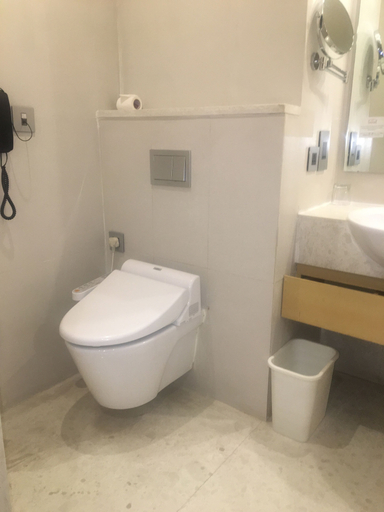 Bathroom 3, The Chancery Hotel, Bangalore