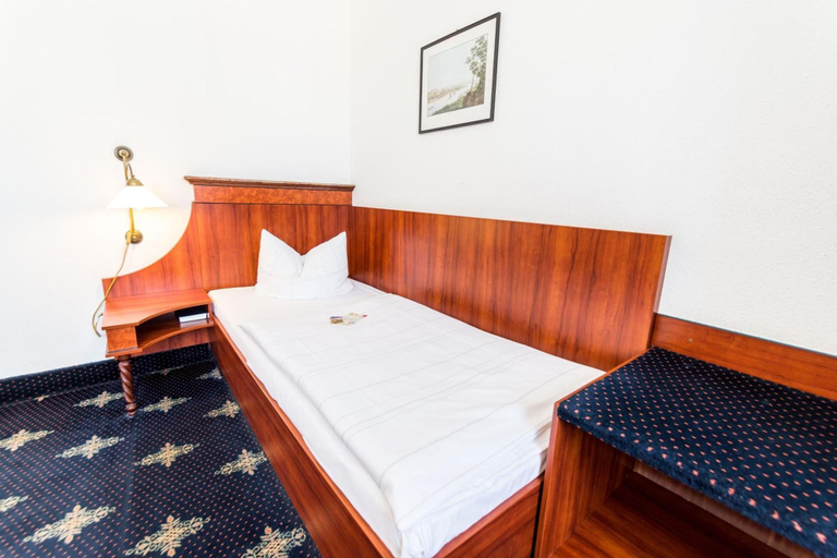 Bedroom 4, The Royal Inn Wilder Mann Annaberg, Erzgebirgskreis