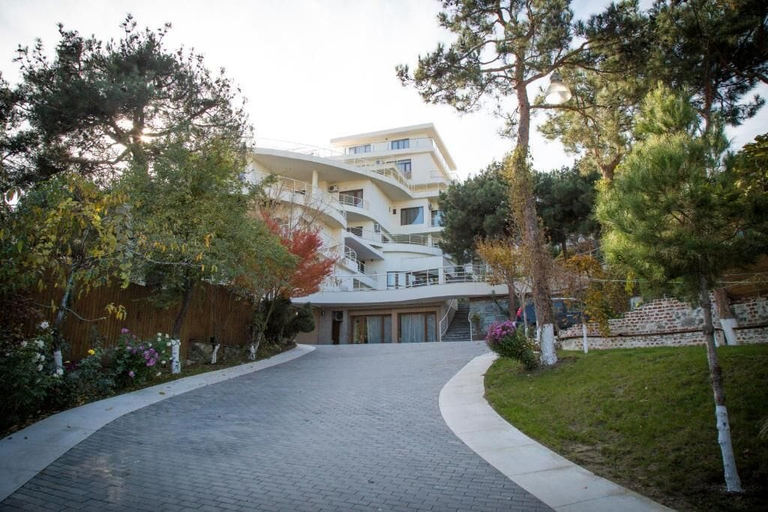 Exterior & Views 2, Hotel Beaumonde Garden, Tbilisi