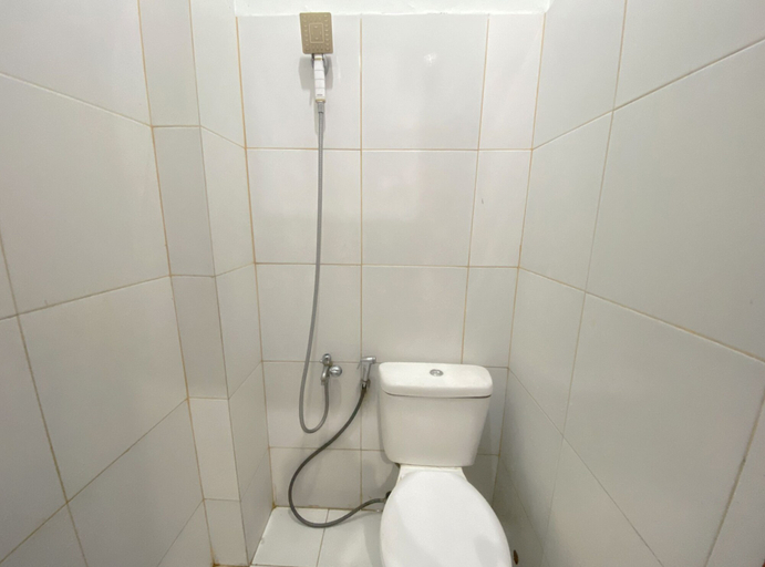 Bathroom 4, Hotel O Al-ghani 2 Syariah, Padang