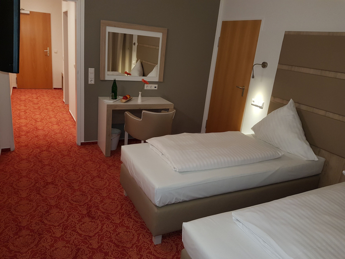Bedroom 4, Confour Hotel, Region Hannover