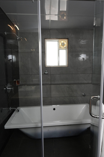 Bathroom 3, Kyriad Hotel Pimpri, Pune