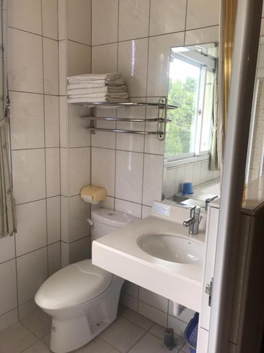 Bathroom 3, Songboling Hot Spring Inn, Kaohsiung