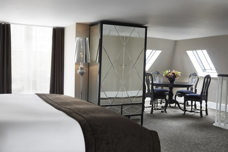 Bedroom 3, The Westbridge Hotel, London