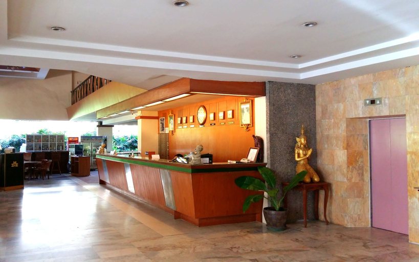 Others 2, Mike Beach Resort Pattaya, Pattaya