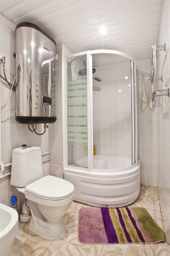 Bathroom 3, RentalSPb Studio on Nikolskaya, Sankt-Peterburg gorsovet