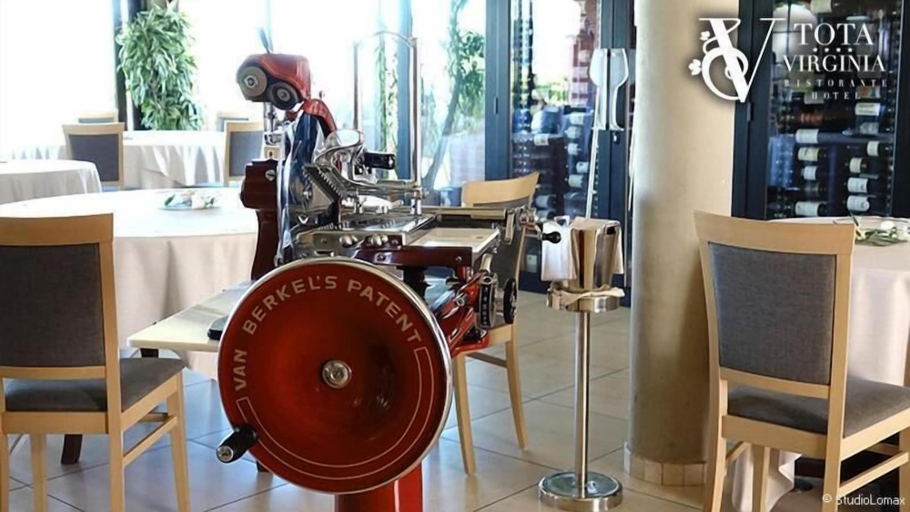 Food & Drinks 5, Tota Virginia Antico Podere, Cuneo