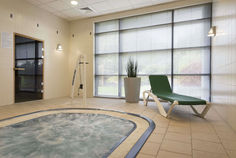 Sport & Beauty 2, Ramada Plaza by WyndhamWrexham, Wrexham