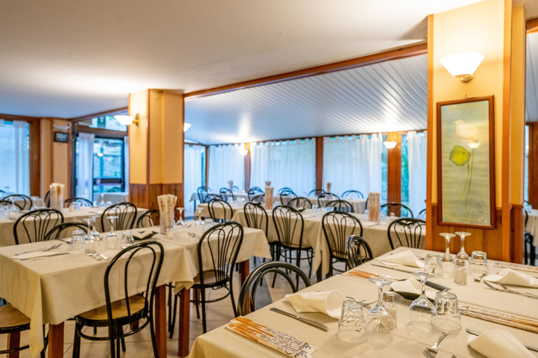 Food & Drinks 5, Real Park Hotel, Genova