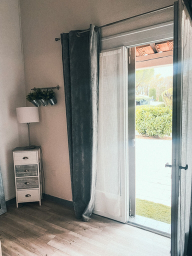 Bathroom 5, Auberge des Pins, Var
