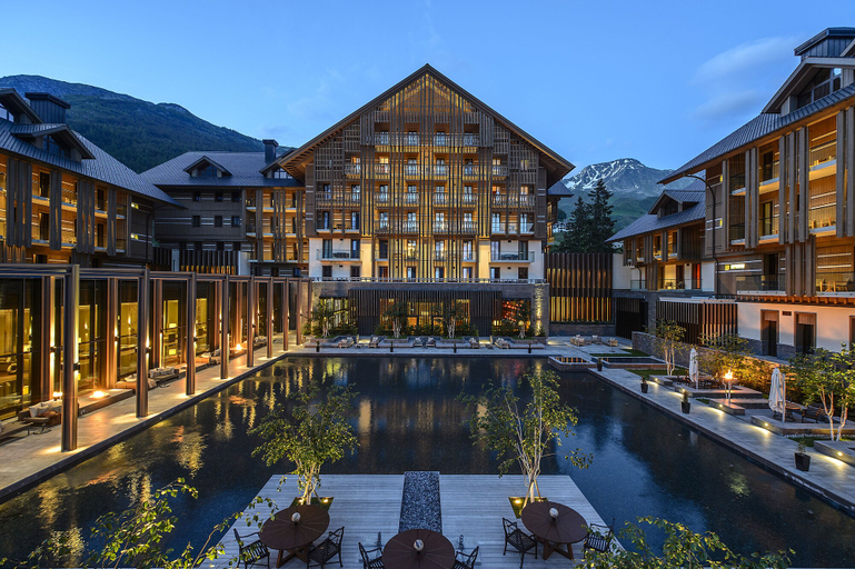 Exterior & Views 2, The Chedi Andermatt, Uri