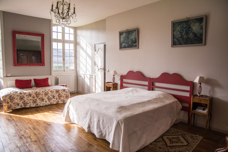 Bedroom 4, Le Pradel chambres d'hôtes, Corrèze