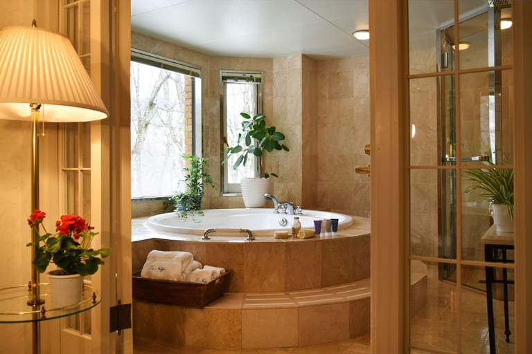 Bathroom 4, Hotel La Neige, Hakuba