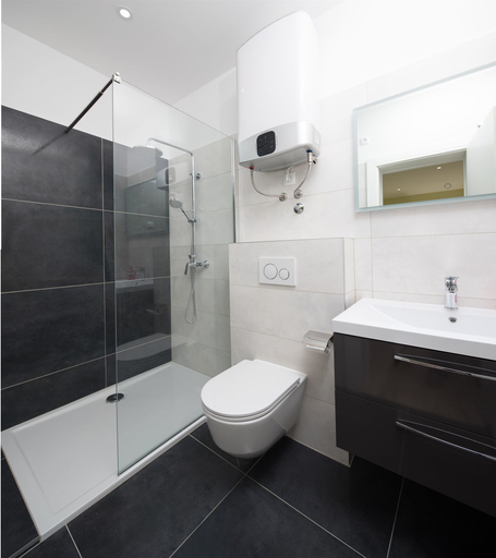 Bathroom 3, Apartments and Room Alen, Dugi Rat