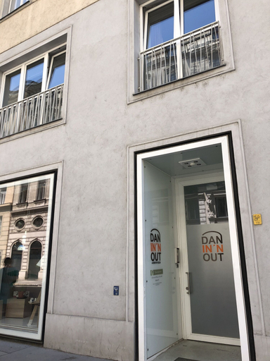 Exterior & Views 2, Dan In'n Out, Wien
