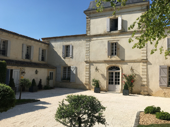 Exterior & Views 2, Château de Lantic, Gironde