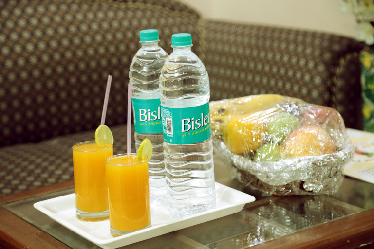 Food & Drinks 5, Hotel Blue Bell, Delhi