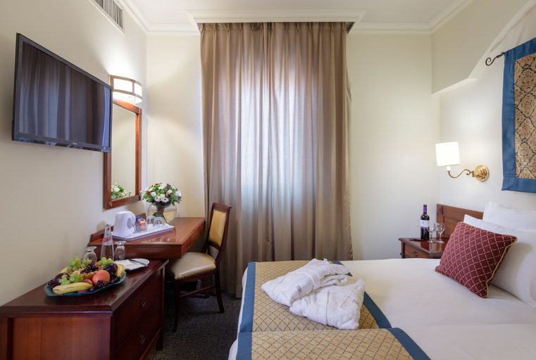 Bedroom 2, Prima Palace Hotel