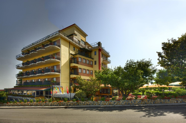 Exterior & Views 2, Hotel Parco, Napoli