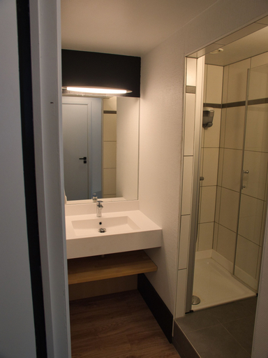 Bedroom 3, Hôtel Aquatel, Namur