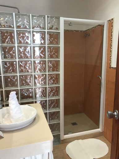 Bathroom 4, Garahotel, Santa Cruz de Tenerife