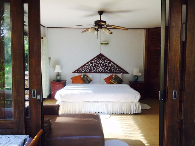 Bedroom 3, Ruenthairimhaad Resort, Muang Rayong