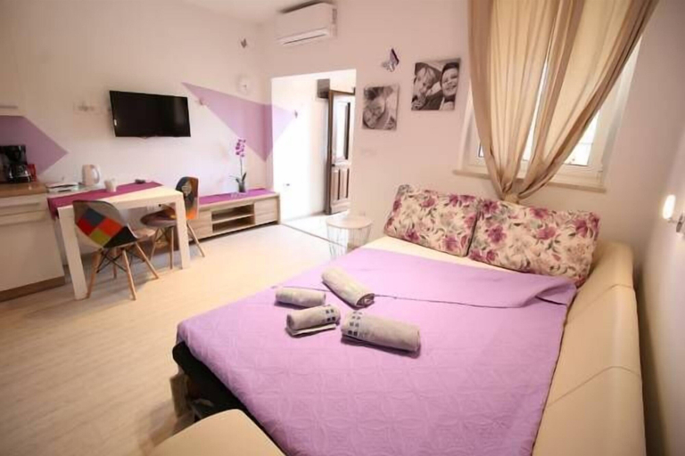 Bedroom 2, Apartments Palma, Rovinj