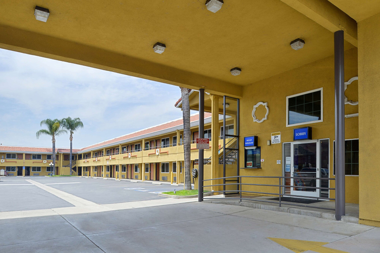 Exterior & Views 2, Americas Best Value Inn Azusa Pasadena, Los Angeles