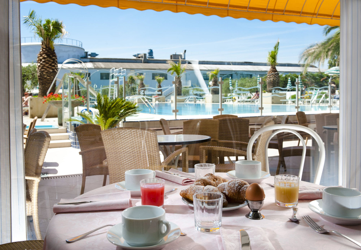 Food & Drinks 5, Hotel Cormoran, Rimini