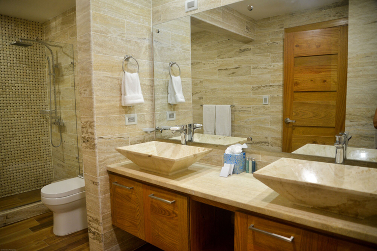Bathroom 3, Blue JackTar Condos, San Felipe de Puerto Plata