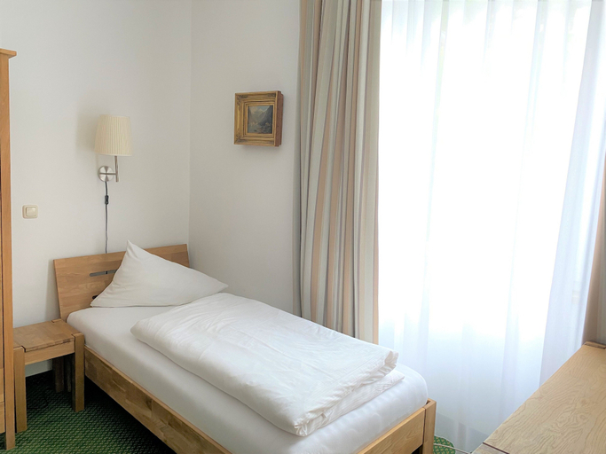Bedroom 4, Hotel Schwabenwirt, Berchtesgadener Land