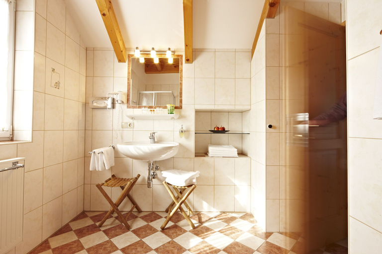 Bathroom 3, Pension Jageredt, Kirchdorf an der Krems