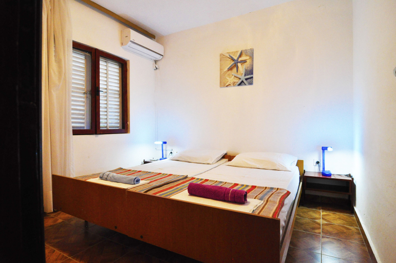 Bedroom 2, Radonjic Apartments